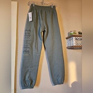 Spiritual Gangster Green Gratitude Boyfriend Joggers Small NWT